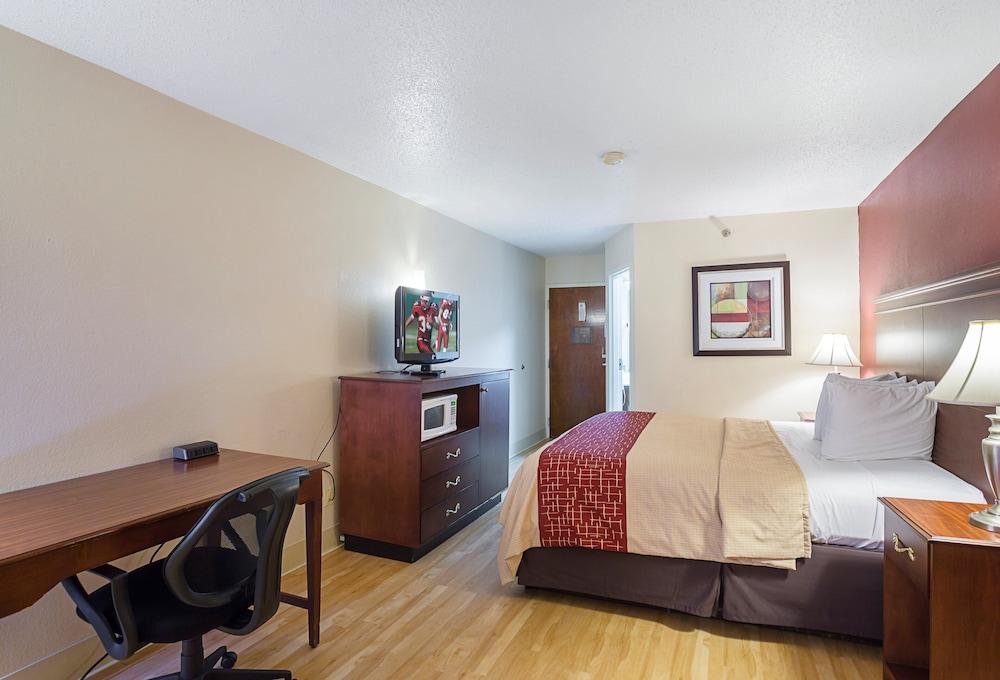 Red Roof Inn Nashville - Music City Buitenkant foto